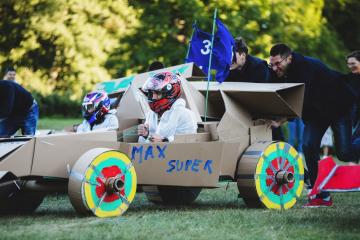 Flat Out Formula One Creative Team Building