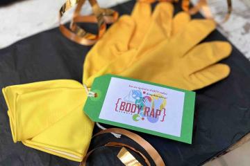 Body rap gift box gloves