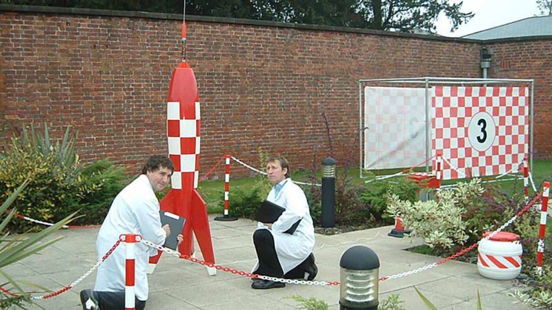 	great space race creative team building event